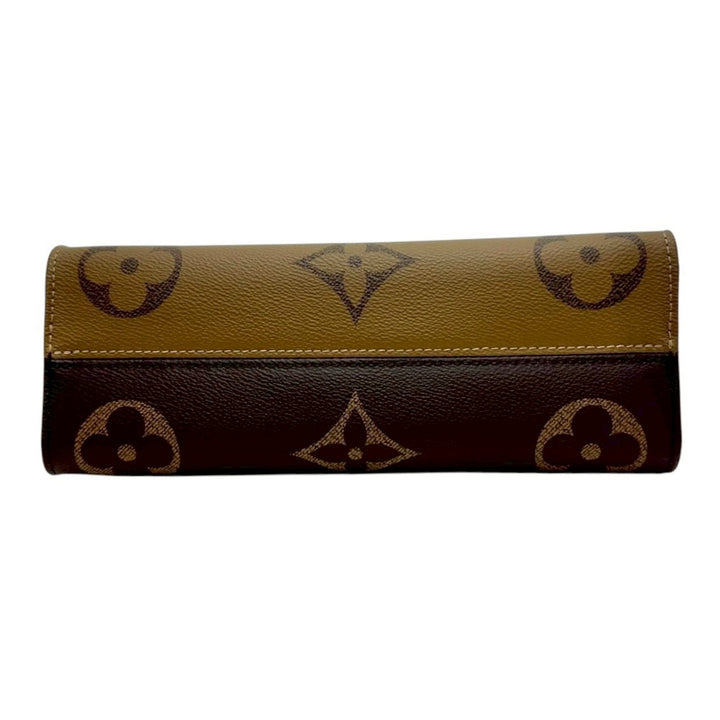 Louis Vuitton / ルイヴィトン　モノグラムジャイアント オンザゴーEW ショルダーバッグ M46653